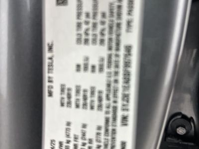 2025 Tesla Model 3 - Photo 28