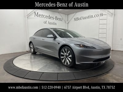 2025 Tesla Model 3 - Photo 1