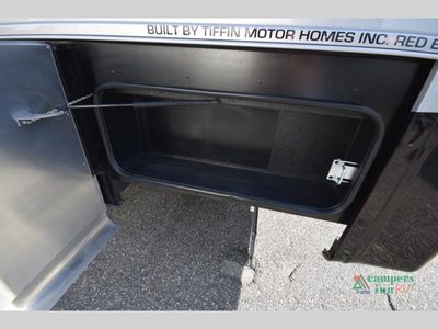 2026 Tiffin Motorhomes Allegro RED - Photo 16