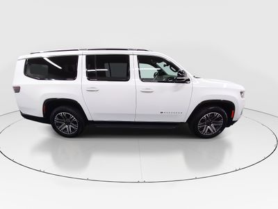 2024 Jeep Wagoneer L - Photo 8