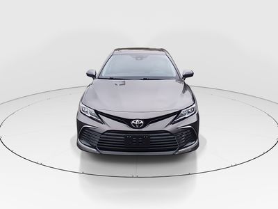 2022 Toyota Camry - Photo 2