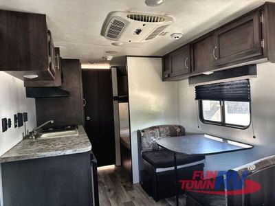 2018 Jayco Jay Flight SLX - Photo 3