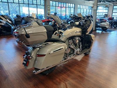 2026 Indian Motorcycle Pursuit Limited 112 w/PowerBand Audio Black Metallic - Photo 7