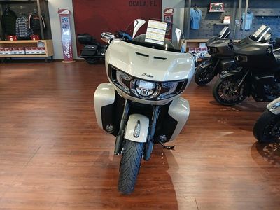 2026 Indian Motorcycle Pursuit Limited 112 w/PowerBand Audio Black Metallic - Photo 4