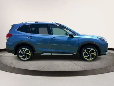 2023 Subaru Forester — detail view