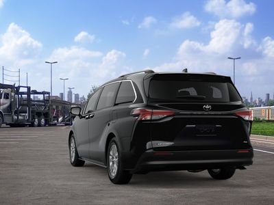 2026 Toyota Sienna — photo 7 view