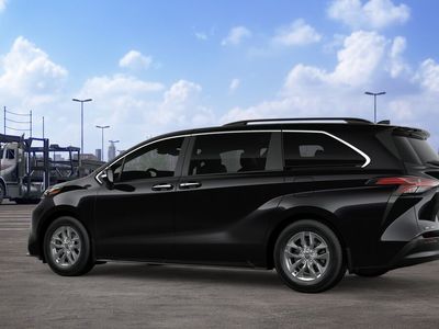 2026 Toyota Sienna — detail view