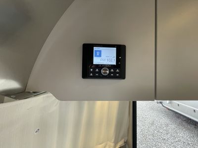 2026 Airstream Flying Cloud - Photo 13