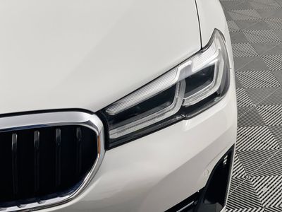 2022 BMW 5 Series - Photo 9