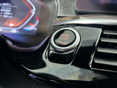 2022 BMW 5 Series - Photo 21