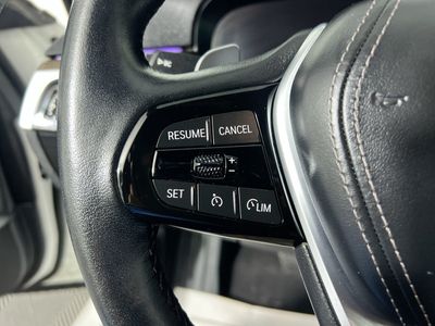 2022 BMW 5 Series - Photo 16