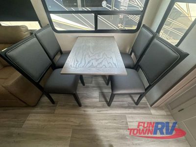 2025 Dutchmen RV Astoria - Photo 20