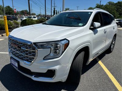 2023 GMC Terrain — detail view