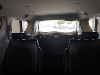 2023 Chrysler Pacifica - Photo 17