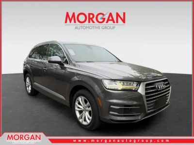2019 Audi Q7 45 Premium Plus in Gray — front three-quarter view