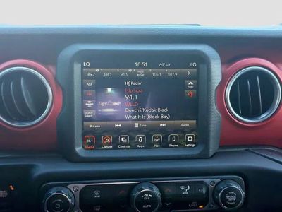 2021 Jeep Wrangler — photo 30 view
