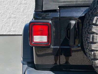 2021 Jeep Wrangler — photo 10 view