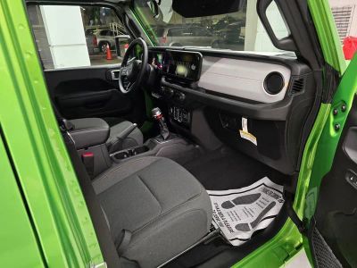 2026 Jeep Wrangler — photo 26 view