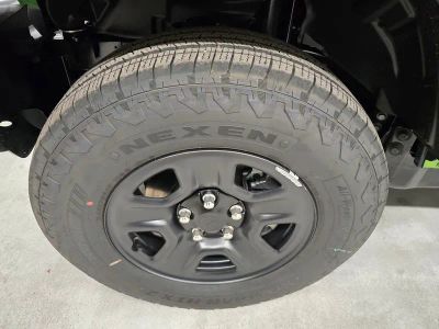 2026 Jeep Wrangler — photo 9 view