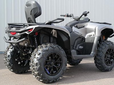 2026 Can-Am Outlander MAX XT 700 - Photo 6