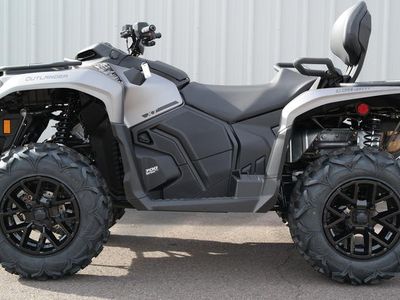 2026 Can-Am Outlander MAX XT 700 - Photo 8