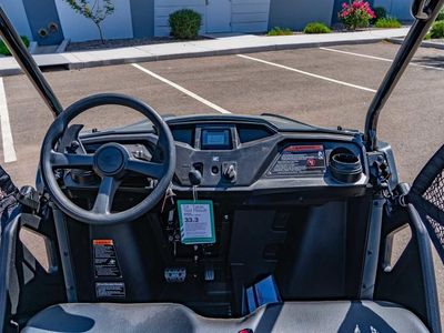 2025 Honda Pioneer 520 - Photo 10