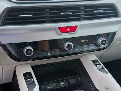 2020 Kia Telluride — photo 12 view