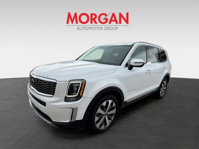 2020 Kia Telluride — rear three-quarter view