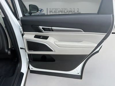 2020 Kia Telluride — photo 28 view