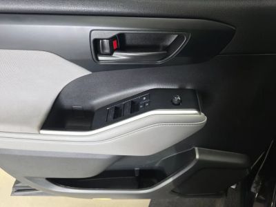 2022 Toyota Highlander - Photo 10