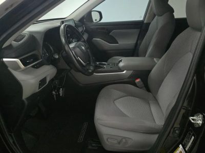 2022 Toyota Highlander - Photo 7