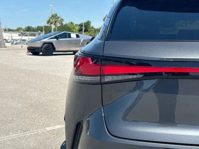 2026 Lexus RX — photo 10 view