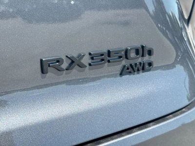 2026 Lexus RX — photo 11 view