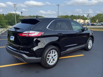 2024 Ford Edge — detail view