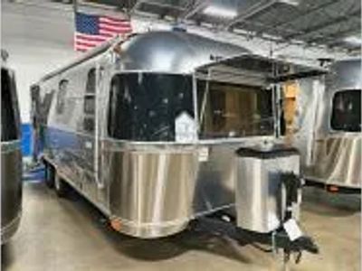 2026 Airstream 25FBQ — front three-quarter view