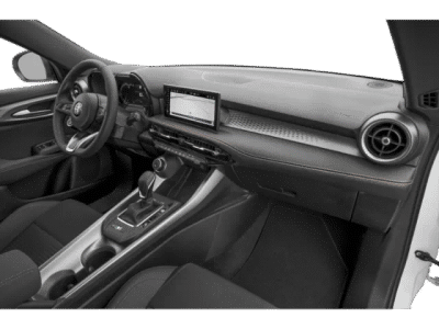 2026 Alfa Romeo Tonale — photo 14 view