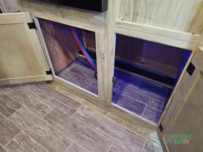 2021 Forest River RV Cherokee Arctic Wolf — photo 15 view