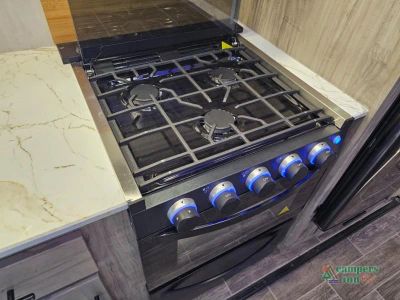 2021 Forest River RV Cherokee Arctic Wolf — photo 20 view