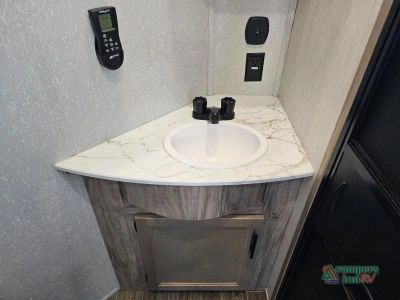 2021 Forest River RV Cherokee Arctic Wolf — photo 50 view