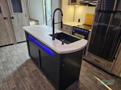 2021 Forest River RV Cherokee Arctic Wolf — photo 12 view