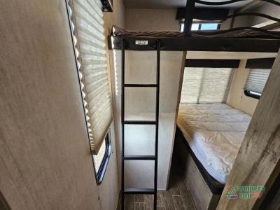 2021 Forest River RV Cherokee Arctic Wolf — photo 44 view
