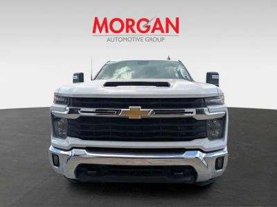 2025 Chevrolet Silverado 2500HD — photo 9 view