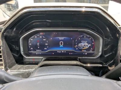 2025 Chevrolet Silverado 2500HD — photo 19 view