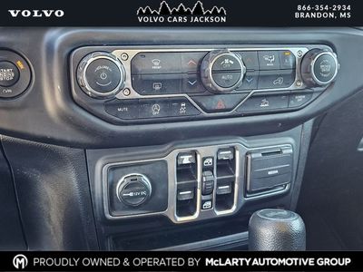 2021 Jeep Wrangler - Photo 19