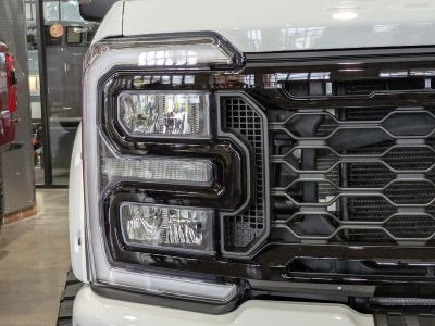 2026 Ford F-250SD — photo 8 view