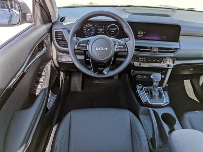 2026 Kia Seltos — photo 18 view