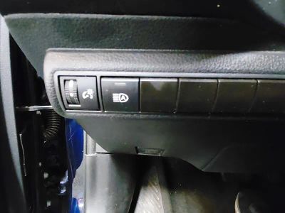 2023 Toyota Corolla — photo 13 view