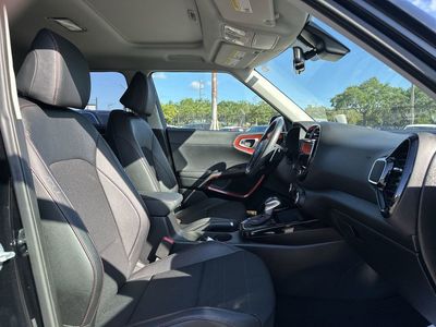 2022 Kia Soul — photo 24 view