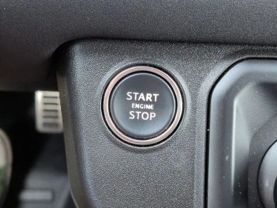2023 Land Rover Defender 110 — photo 30 view