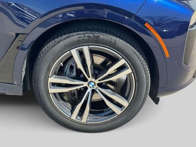 2024 BMW X7 - Photo 9